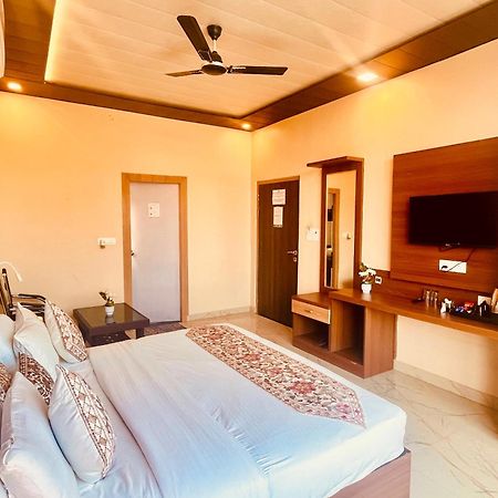 Heaven Resort Ayodhya ภายนอก รูปภาพ